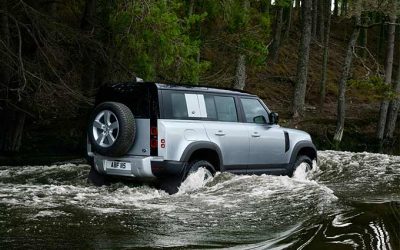 Land Rover defender – Voted Number 1 Best 4X4 SUV